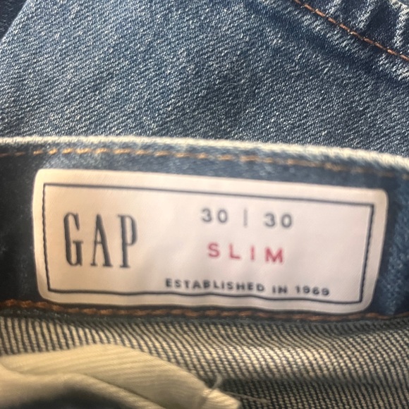 Women's Gap Jeans 👖 — size 30/30 slim fit - Picture 4 of 5